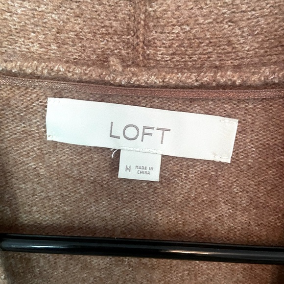 Ann Taylor Loft EUC long cardigan. M. - Picture 3 of 5